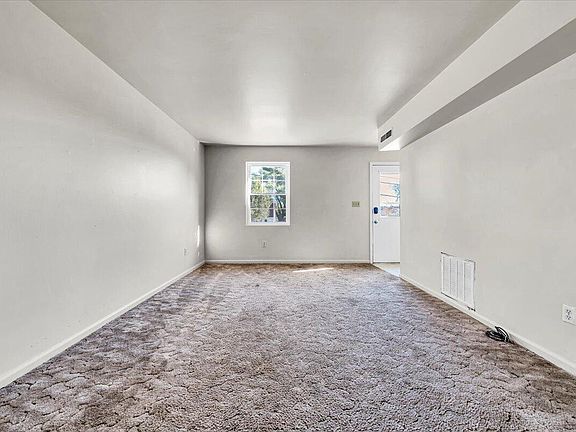 5th image of 708 Conway St NE #&-710