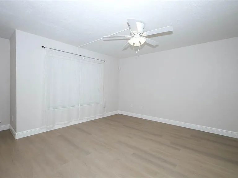 4029 Henley Rd #1705 — Photo 7