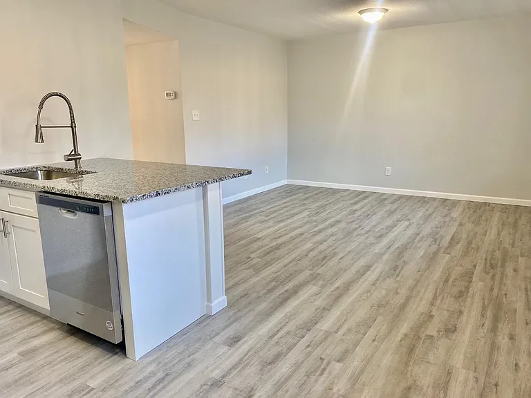1601 Big Tree Rd #702 — Photo 7