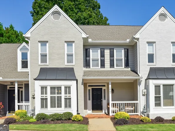 1007 Saddle Hl, Marietta, GA 30068
