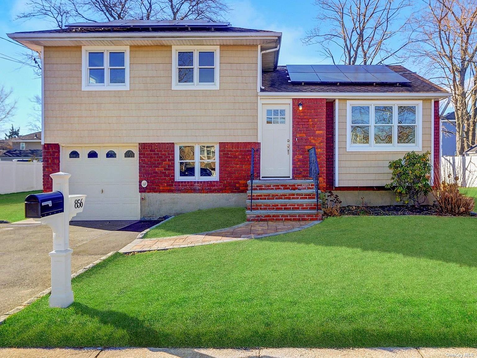 856 Pease Lane, West Islip, NY 11795 Zillow