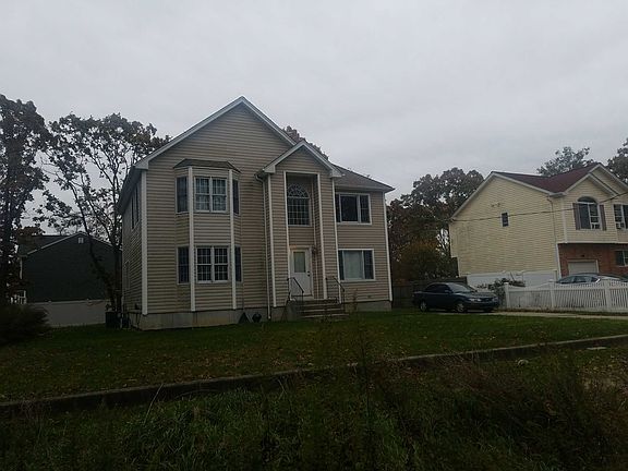 3rd image of 46 Johnson St