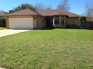 1707 Laurel Ln, Leander, TX 78641