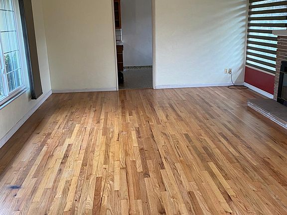 4th image of 8141 Hanna St