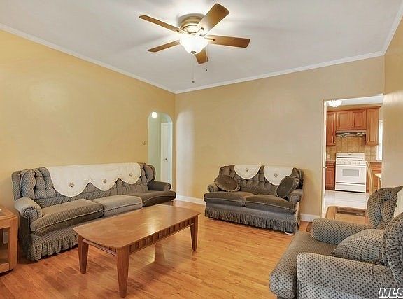 5th image of 57 Admiral St