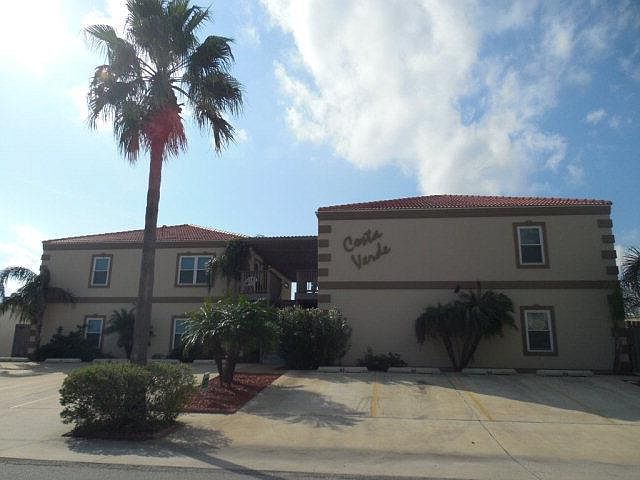 1st image of 103 W Dolphin St #B1