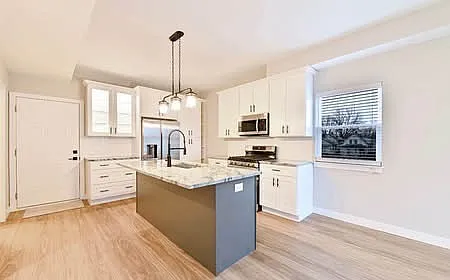 3 bed, 3.5 bath, 1932 sqft, $3,150 — Photo 4