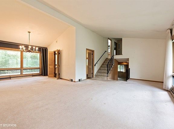 4th image of 1005 Forestway Dr