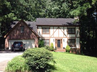 5641 Four Winds Dr, Lilburn, GA