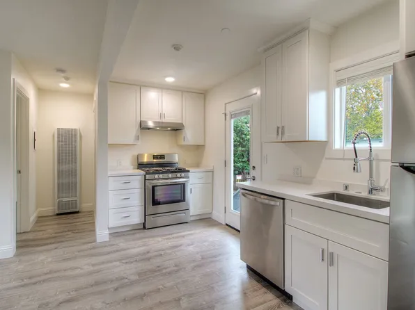 303 Farmers Ln, Santa Rosa, CA