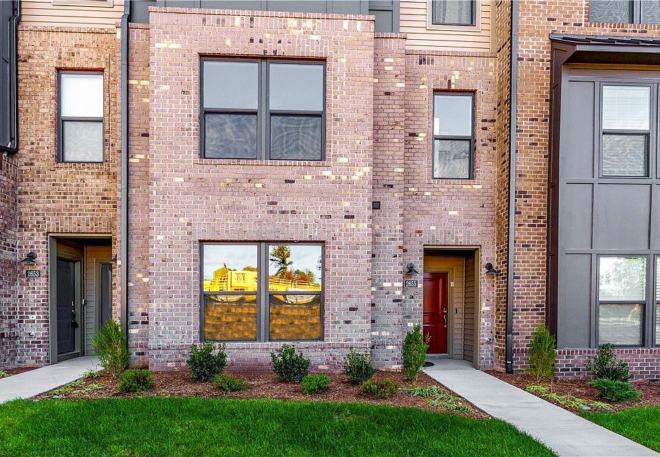1st image of 2655 Saint Elias Dr #A