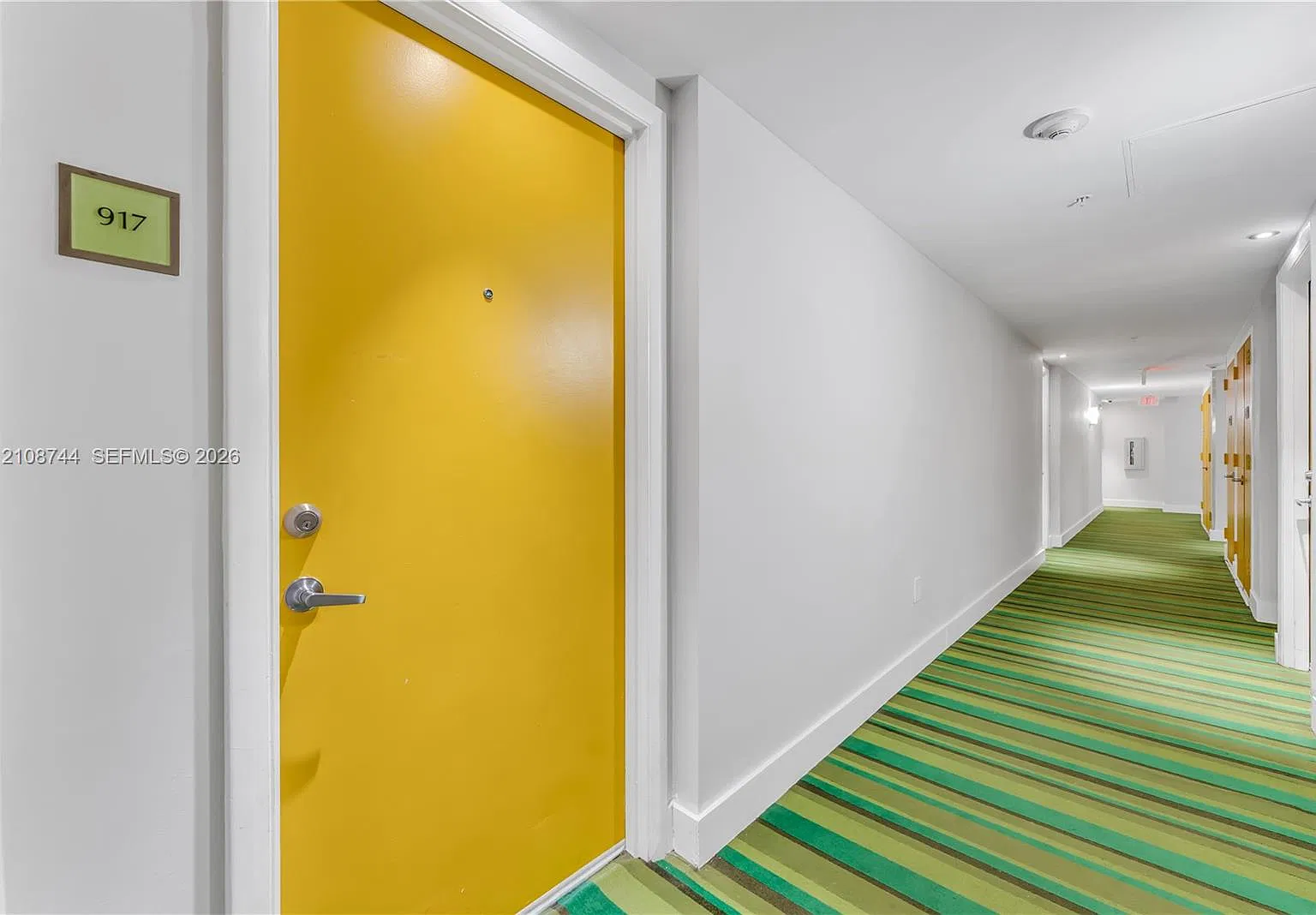 The Loft Downtown Ii Cond — Photo 2