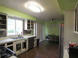 1104 Beach Ave, Rochester, NY 14612