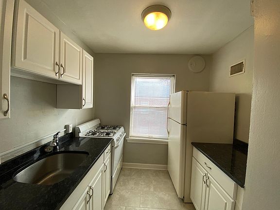 4th image of 7331 Tulane Ave APT 2E