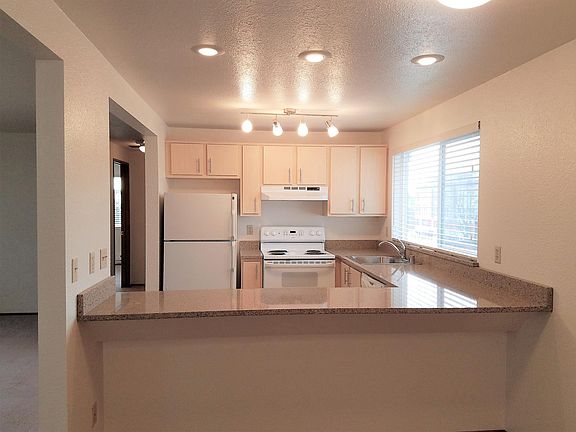 3rd image of 6734 Mary Ave NW #303