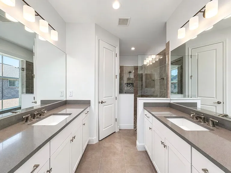 2295 Marquesa Cir — Photo 5