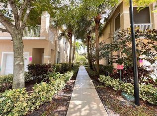 117 Lighthouse Cir APT J, Tequesta, FL 33469