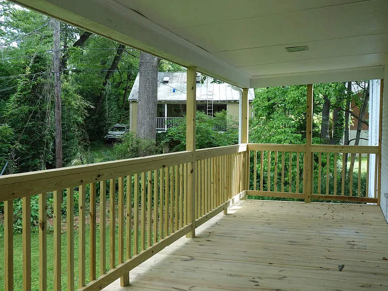116 Howard Dr — Photo 7