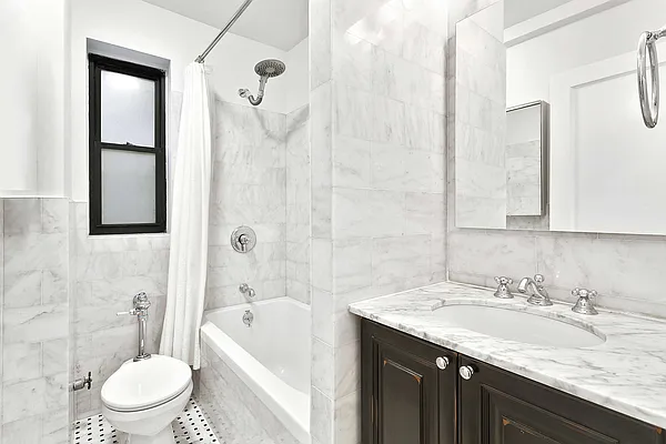 Sold by Compass | media 6