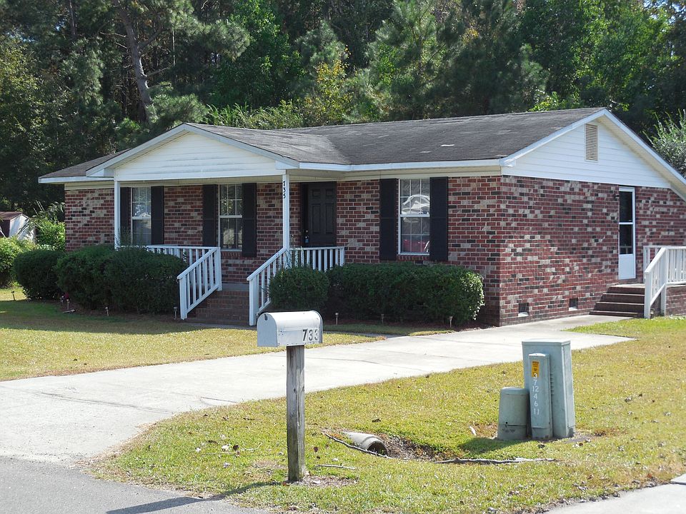 2nd image of 735 University Forest Cir