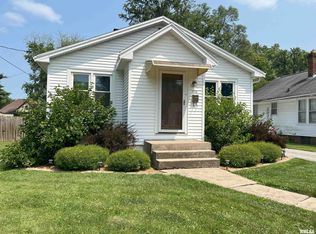 1014 N Diamond St, Jacksonville, IL 62650