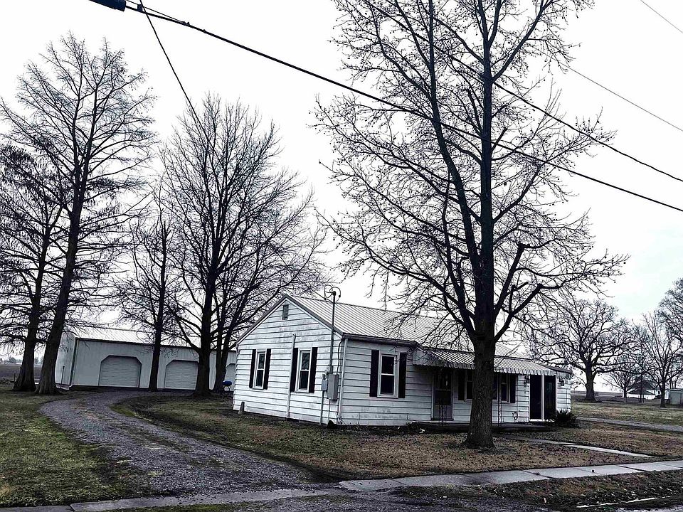 1st image of 370 Bryden Ave