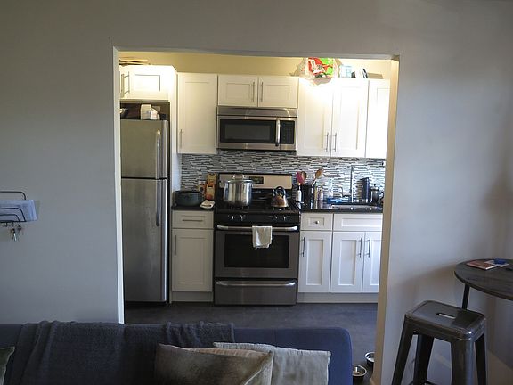 4th image of 217 Spencer St APT 3