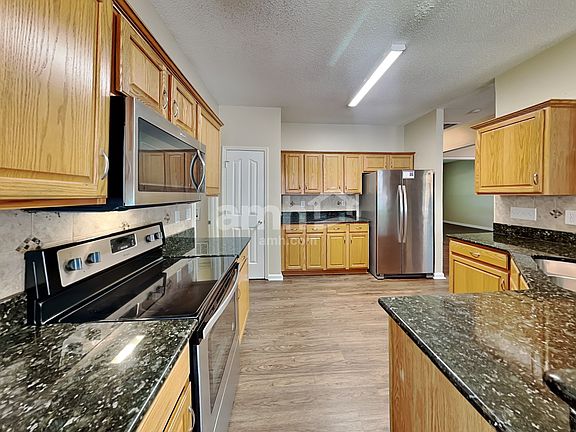 4th image of 6909 Weirton Pl