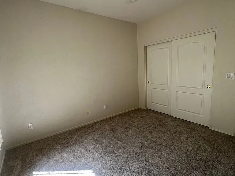 255 S Cottonwood Ranch Rd — Photo 7