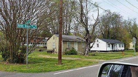 1st image of 3005 Boyds Bridge Pike