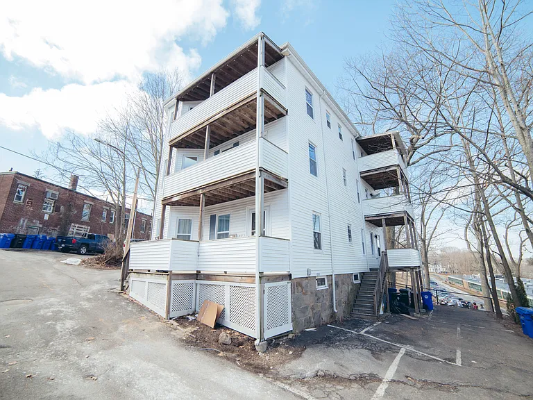 Duffley Ct — Photo 30