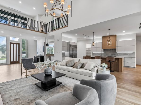 Home for Sale in Dallas TX