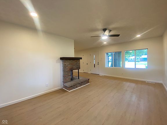 4th image of 6524 W Ray St