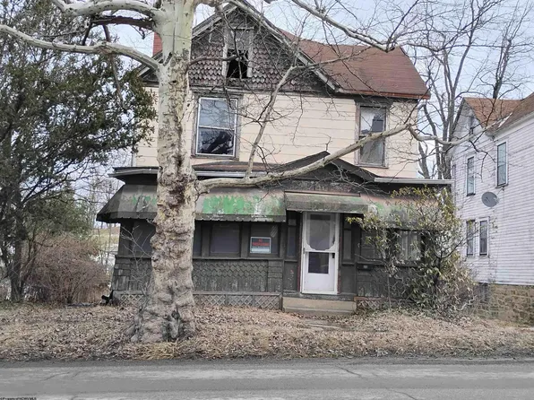 620 E Park Ave, Fairmont, WV 26554