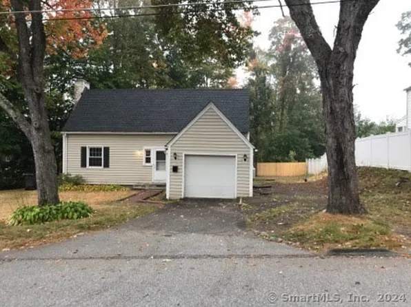 1 Adelaide Terrace, Torrington, CT 06790