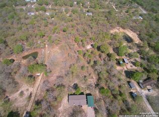 118 Post Oak Rd, La Vernia, TX 78121