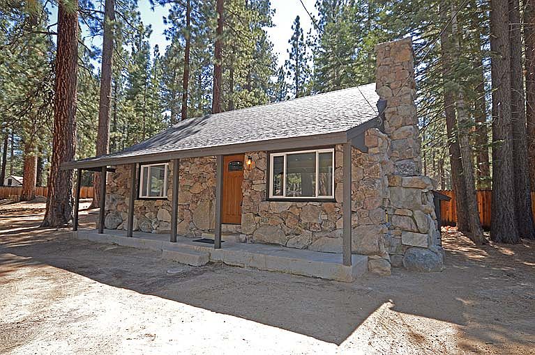 1st image of 1324 Kyburz Ave