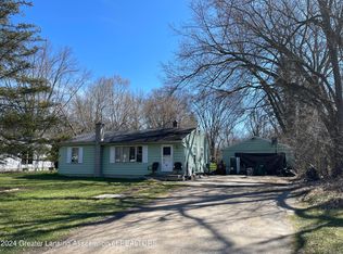4607 Ballard Rd, Lansing, MI 48911