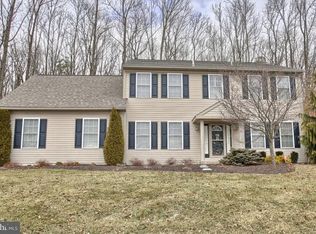 135 Slate Run, Douglassville, PA 19518