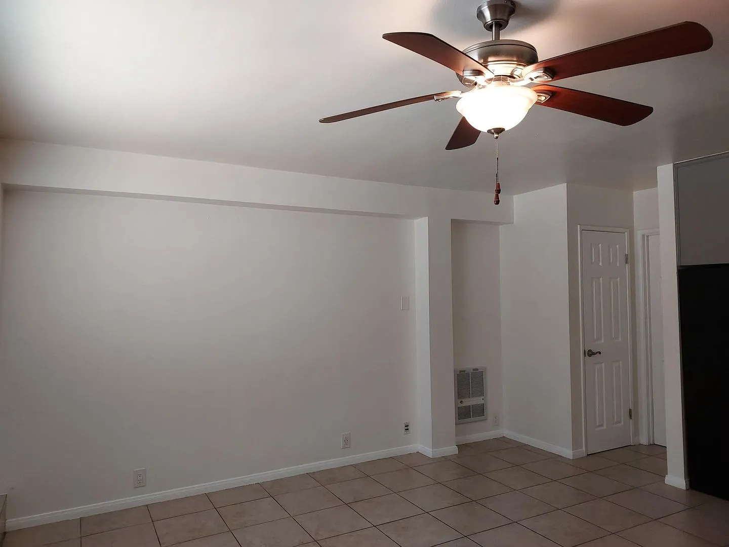 4433 Montalvo St — Photo 3