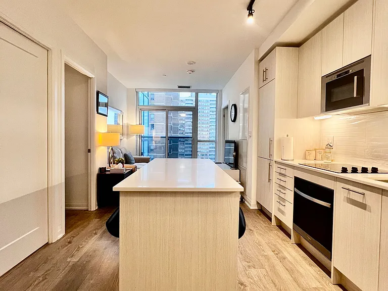 286 Main St #1111 — Photo 2