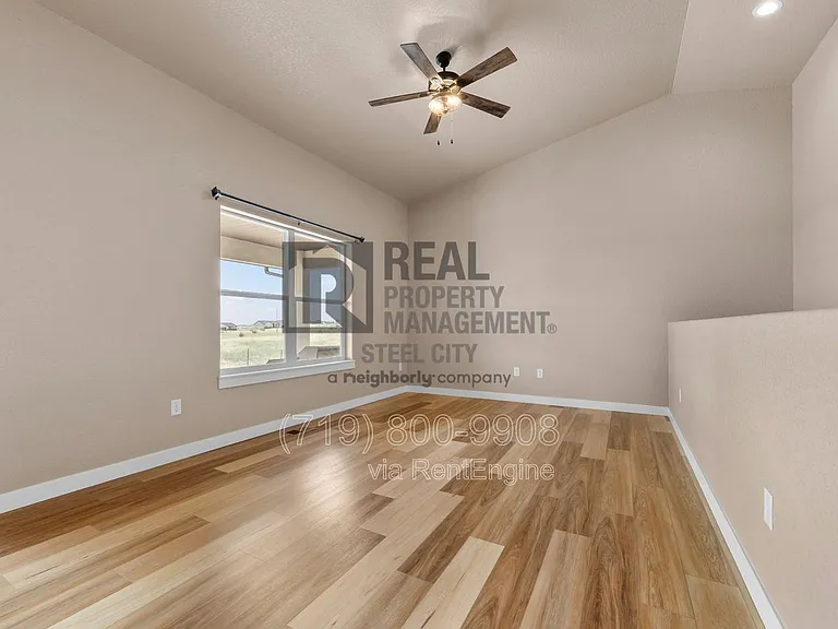 1886 E Jerrian Ln — Photo 7