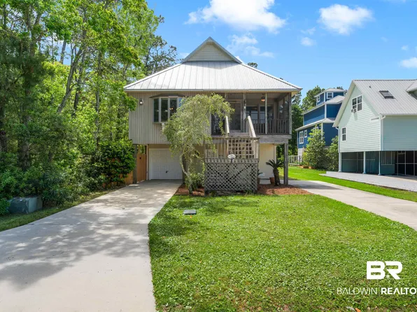 5201 Skiff Ln, Gulf Shores, AL 36542