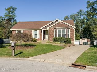 8900 Kaprun Ct, Louisville, KY