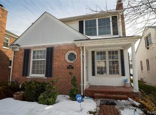 22755 Buckingham St, Dearborn, MI