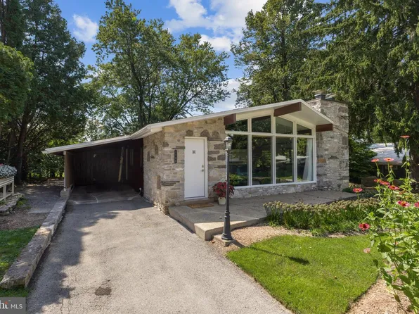 1180 S Garner St, State College, PA 16801
