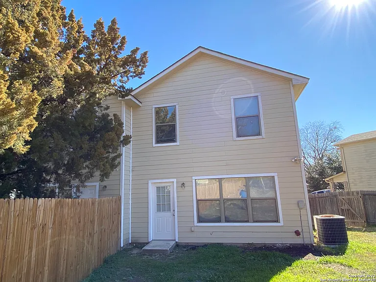 8017 Santa Catalina — Photo 11