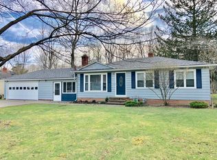 10834 Gregory Ln, North Royalton, OH