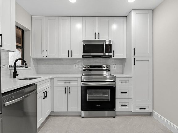 3rd image of 3697 Cocoplum Cir #3537