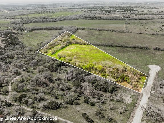 3rd image of 8 Ranches At Comanche Point
